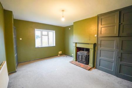 3 bedroom Semi-detached house for sale in Gamston Road, Haughton, DN22