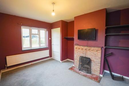3 bedroom Semi-detached house for sale in Gamston Road, Haughton, DN22