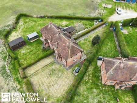 3 bedroom Semi-detached house for sale in Gamston Road, Haughton, DN22