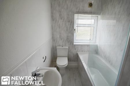 2 bedroom Terraced House to let in West Carr Road, Retford, DN22