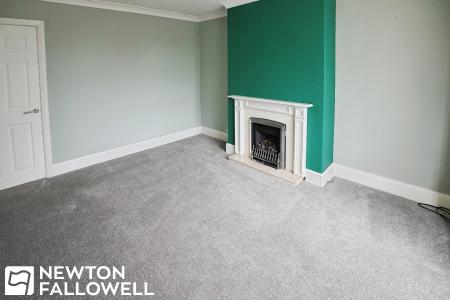 2 bedroom Terraced House to let in West Carr Road, Retford, DN22