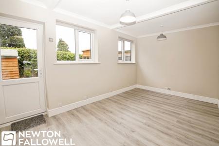 1 bedroom Terraced House for sale in Lexington Court, Tuxford, NG22