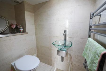 4 bedroom Detached house for sale in Top Street, Askham, NG22