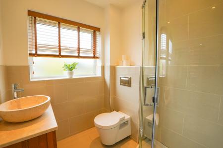 4 bedroom Detached house for sale in Top Street, Askham, NG22