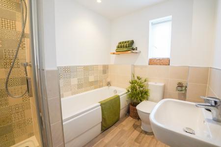 4 bedroom Detached house for sale in Monsella Grove, Retford, DN22