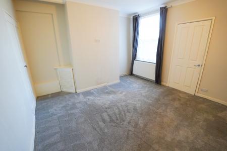 2 bedroom Terraced House to let in Savile Street, Retford, DN22