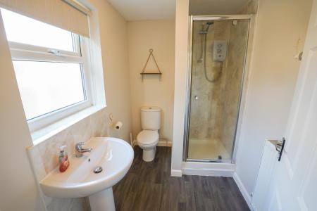 2 bedroom Terraced House to let in Savile Street, Retford, DN22
