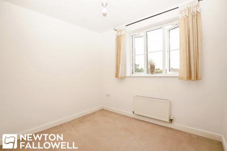 2 bedroom Flat for sale in Waterfields, Retford, DN22