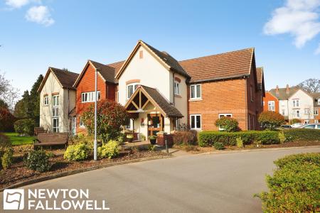 Charter Court, Retford, DN22