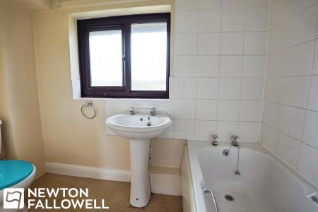 3 bedroom Semi-detached house for sale in Fleming Drive, Woodbeck, DN22