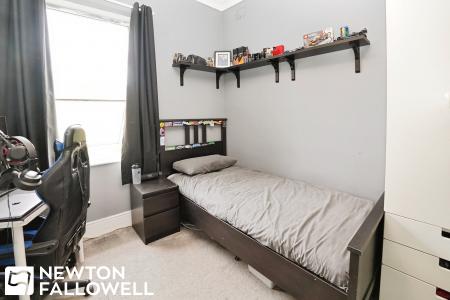 3 bedroom Terraced House for sale in Dominie Cross Road, Retford, DN22