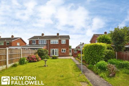 3 bedroom Semi-detached house for sale in Ordsall Road, Retford, DN22