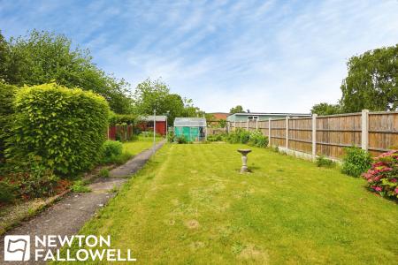 3 bedroom Semi-detached house for sale in Ordsall Road, Retford, DN22