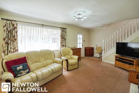 3 bedroom Semi-detached house for sale in Ordsall Road, Retford, DN22