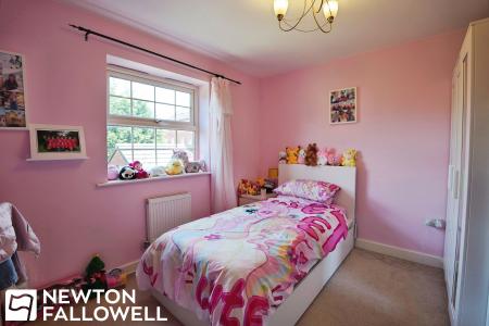 5 bedroom Detached house for sale in Headingly Road, Retford, DN22
