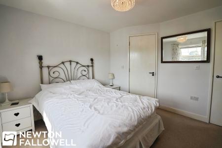 5 bedroom Detached house for sale in Headingly Road, Retford, DN22