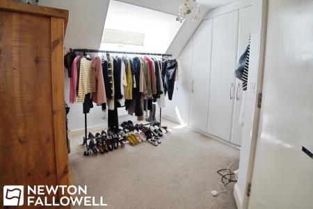 5 bedroom Detached house for sale in Headingly Road, Retford, DN22