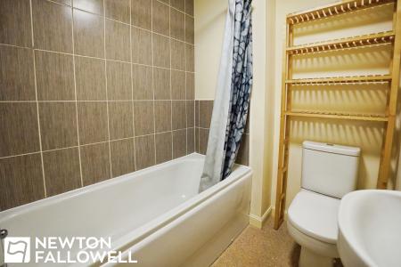 2 bedroom Terraced House for sale in Edgbaston Drive, Retford, DN22