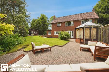 4 bedroom Detached house for sale in Chequers Close, Ranby, DN22