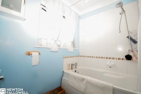 3 bedroom End of terrace house for sale in The Maltkins, North Leverton, DN22