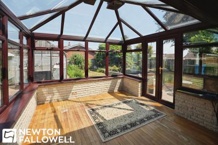 2 bedroom Bungalow for sale in Orchard Drive, Rampton, DN22