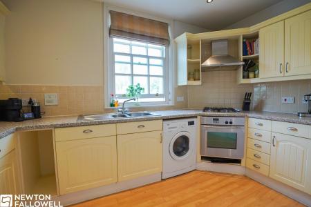 2 bedroom Apartment for sale in Hollymount, Retford, DN22