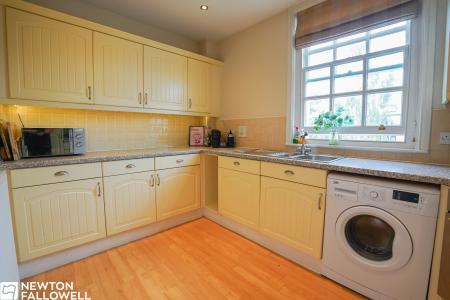 2 bedroom Apartment for sale in Hollymount, Retford, DN22