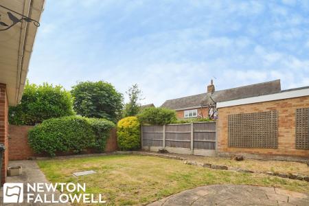 3 bedroom Detached house to let in Spitalfields, Blyth, S81