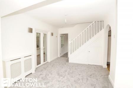 3 bedroom Detached house to let in Spitalfields, Blyth, S81