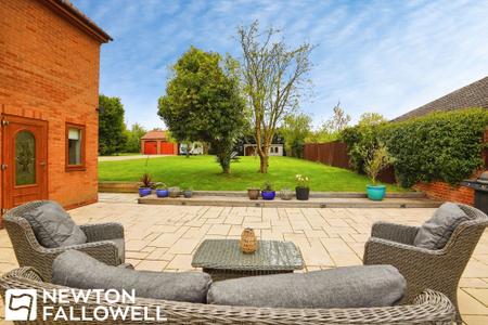 4 bedroom Detached house for sale in Top Street, Askham, NG22