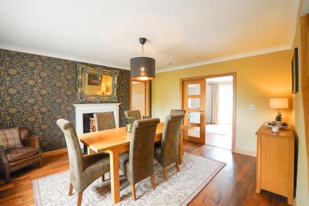 4 bedroom Detached house for sale in Top Street, Askham, NG22