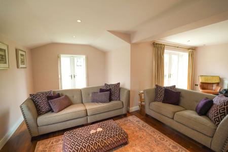 4 bedroom Detached house for sale in Top Street, Askham, NG22