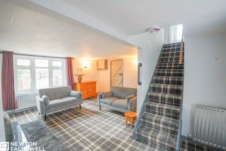 3 bedroom Semi-detached house for sale in Great North Road, Gamston, DN22