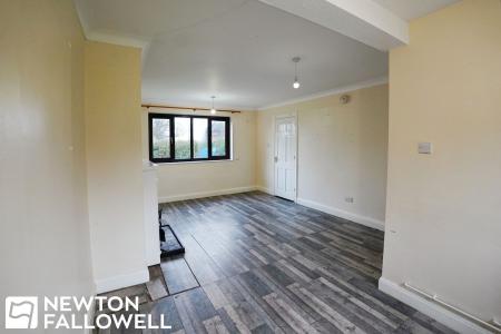 3 bedroom Semi-detached house for sale in Simon Close, Woodbeck, DN22