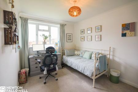 5 bedroom Detached bungalow for sale in Fingle Street, North Leverton, DN22