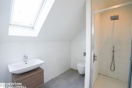 4 bedroom Semi-detached house for sale in Queen Street, Retford, DN22