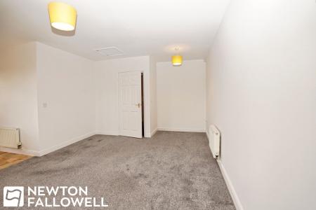 2 bedroom Flat for sale in Waterfields, Retford, DN22