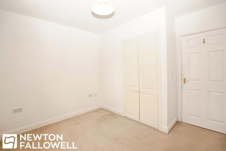 2 bedroom Flat for sale in Waterfields, Retford, DN22