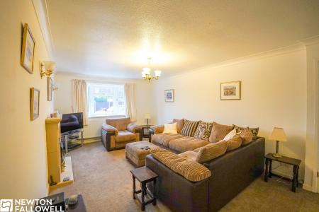 4 bedroom Detached bungalow for sale in Wentworth Close, Retford, DN22