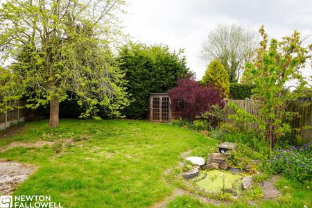 2 bedroom Detached bungalow for sale in Oaklands Lane, Retford, DN22