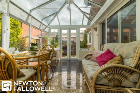 3 bedroom Detached bungalow for sale in South View Drive, Clarborough, DN22