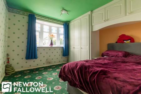 3 bedroom Detached bungalow for sale in South View Drive, Clarborough, DN22