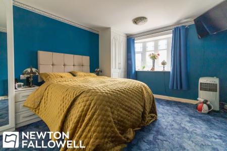 3 bedroom Detached bungalow for sale in South View Drive, Clarborough, DN22
