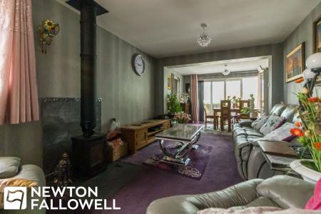 3 bedroom Detached bungalow for sale in South View Drive, Clarborough, DN22