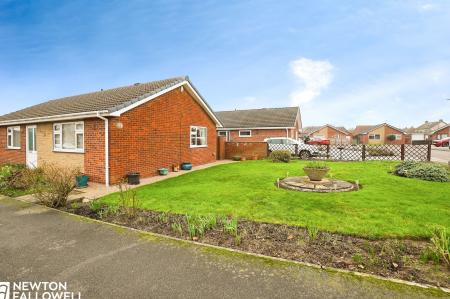 3 bedroom Detached bungalow for sale in Tiln Court, Retford, DN22
