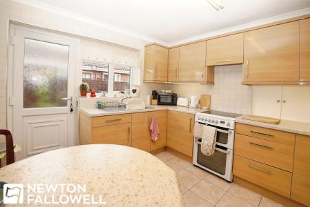 3 bedroom Detached bungalow for sale in Tiln Court, Retford, DN22