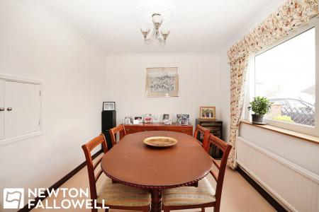 3 bedroom Detached bungalow for sale in Tiln Court, Retford, DN22