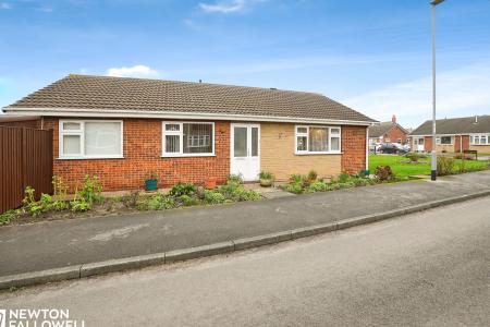 3 bedroom Detached bungalow for sale in Tiln Court, Retford, DN22