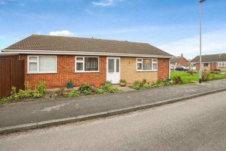3 bedroom Detached bungalow for sale in Tiln Court, Retford, DN22