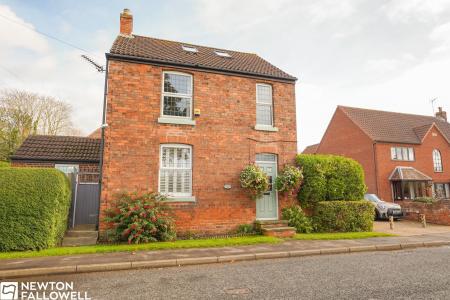 Main Street, Hayton, DN22